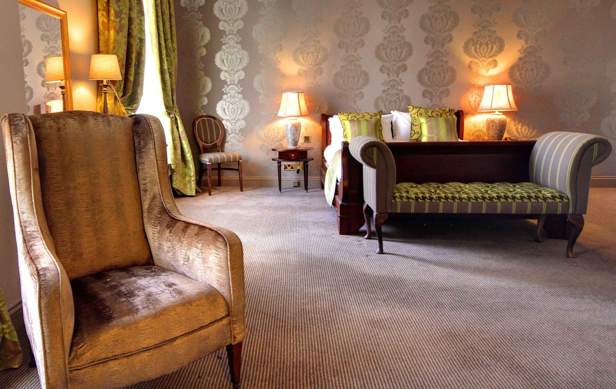 King'S Head Hotel By Greene King Inns Wimborne Minster Dış mekan fotoğraf