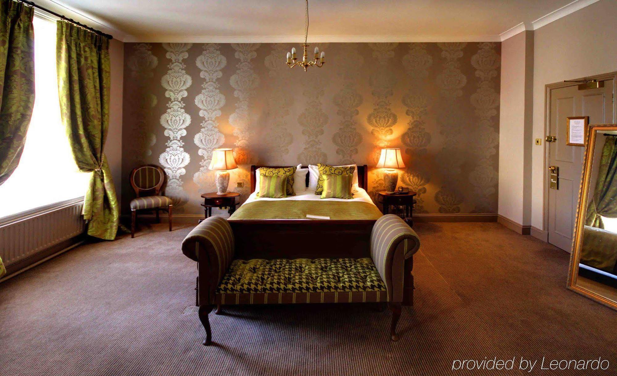 King'S Head Hotel By Greene King Inns Wimborne Minster Dış mekan fotoğraf