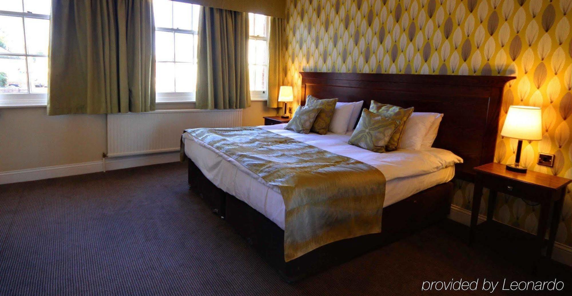 King'S Head Hotel By Greene King Inns Wimborne Minster Dış mekan fotoğraf