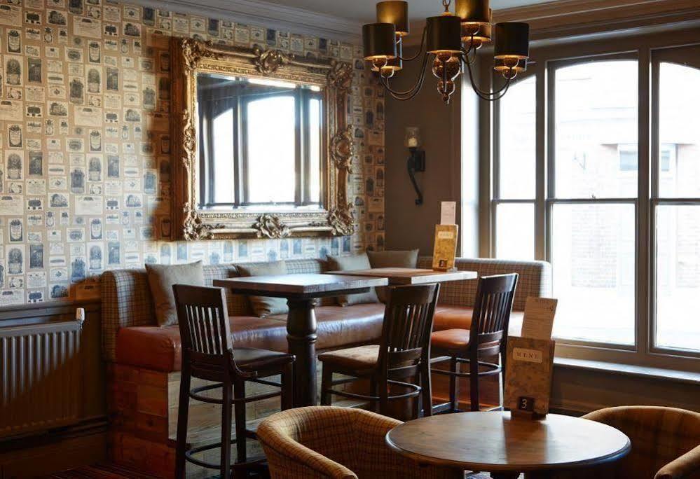 King'S Head Hotel By Greene King Inns Wimborne Minster Dış mekan fotoğraf